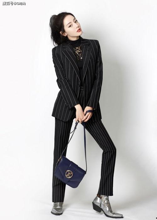 明星条纹西装女,明星条纹西装，女生风采尽显
